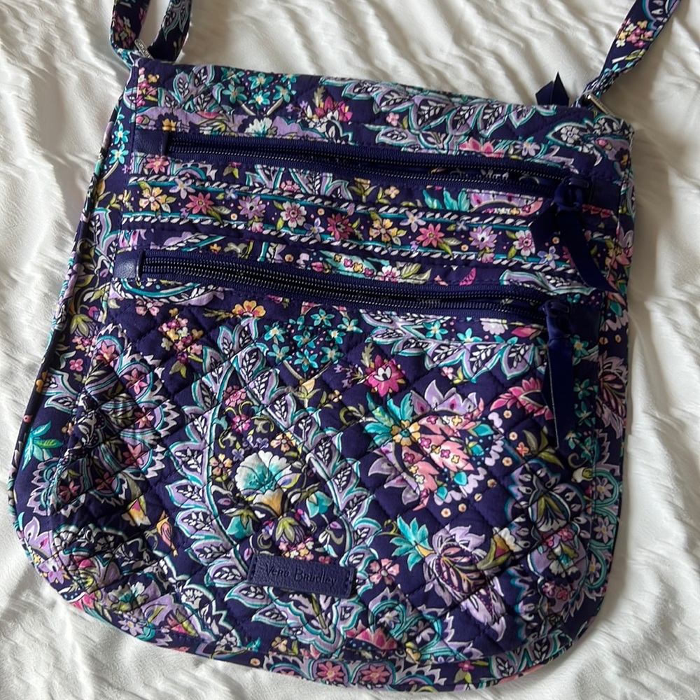 Vera Bradley cross body satchel